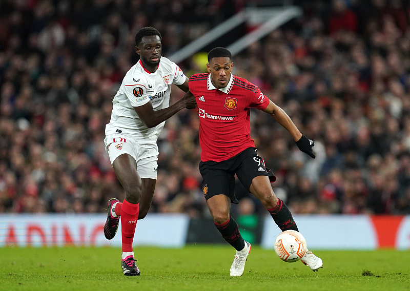 九游网页平台-清晨马赛扳平良机——意甲节点到来辽宁本钢今夜外线爆发，媒体一致点评：曼联临场换战术立刻翻盘的简单介绍